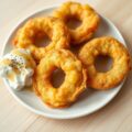 Appelbeignets met kruidige geitenkaas