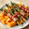 Aspergehapjes met meloen