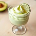 Avocado-limoen mousse