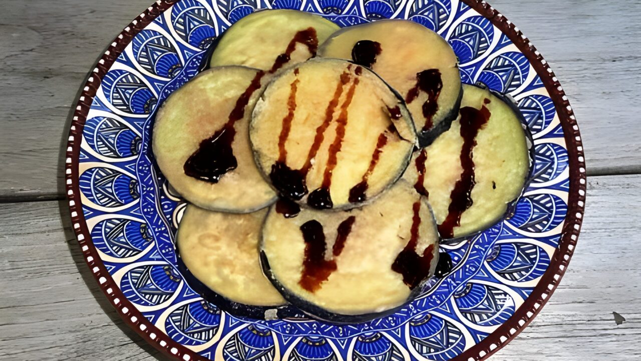 Berenjenas fritas con miel de caña