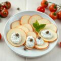 Boursin spread van kappertjes en basilicum op appe