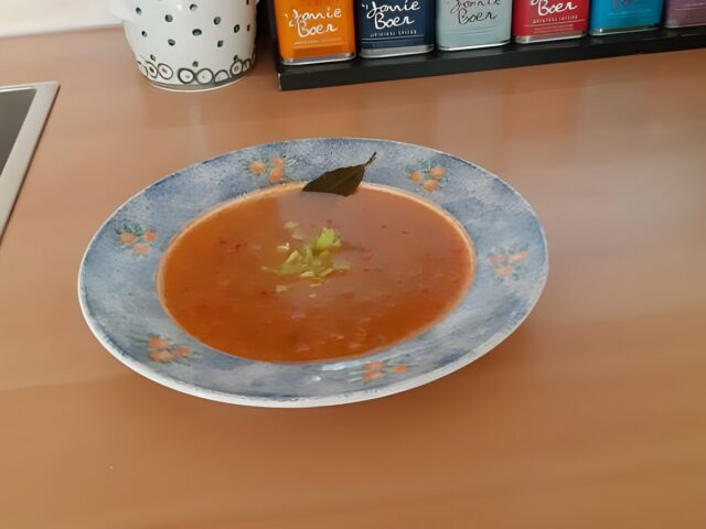Bruine bonensoep met chorizo