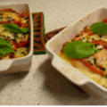 Zalige Zalm Caprese uit de oven en een vleugje zwarte olijven crumble.