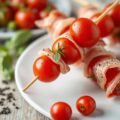 Cherrytomaatspiesjes met spek