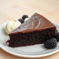 Chocoladetaartje met yoghurtijs