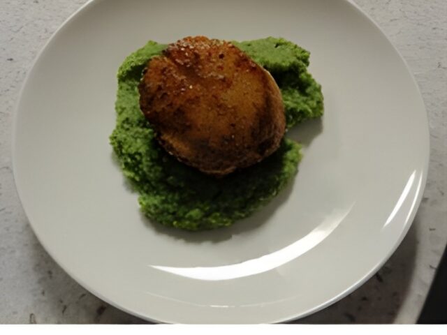 Coquilles met doperwt en munt puree en 2 variaties.
