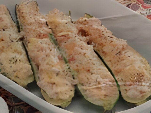 Courgettes gevuld met ham en roomkaas