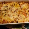 Ovenschotel van courgette met pesto, tomaat en mozzarella
