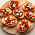 Crostini met paprika en gorgonzola (zie opm)