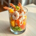Exotische cocktail van Noordzeegarnalen