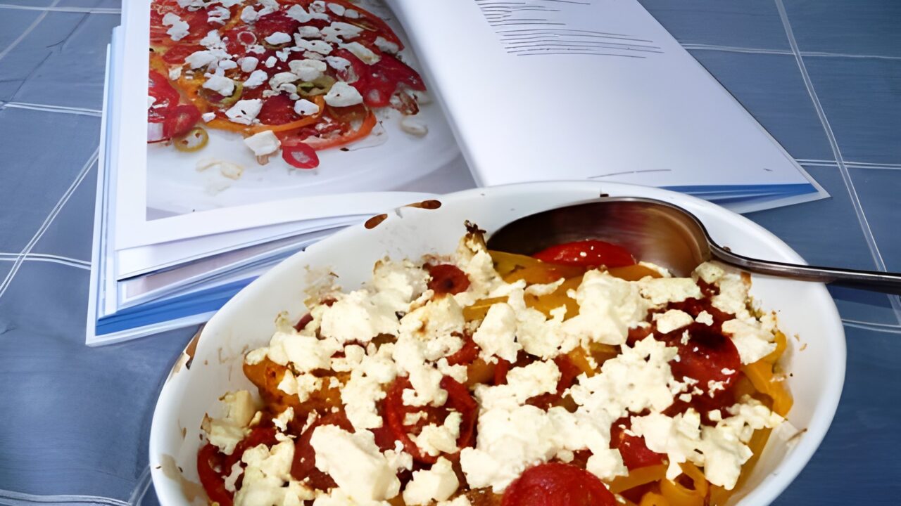 Feta uit de oven met tomaat en paprika