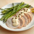 fricandeau met aspergemayonaise