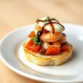 Garnalentartaartje met tomatensalsa en mozzarella