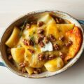 Gegratineerde aardperen met zuurkool