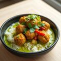 Gehaktballetjes in groene curry