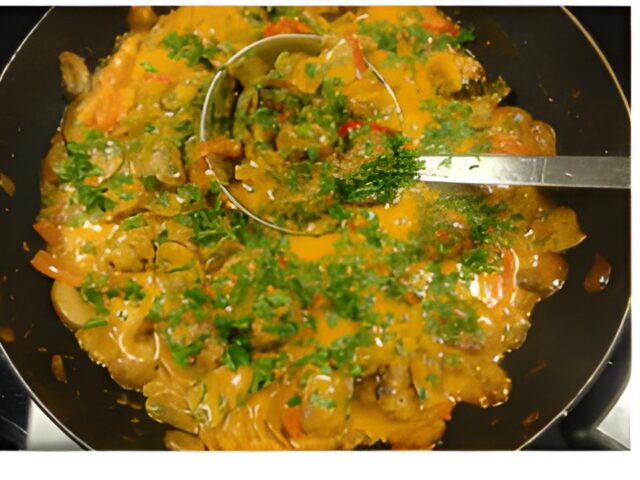 Gehaktballetjes Stroganoff
