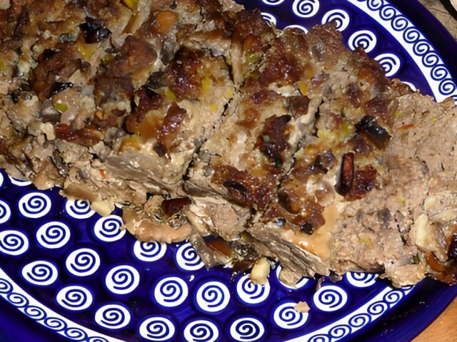 Gehaktbrood (Meatloaf) met paddenstoelen