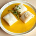 Gepocheerde tongrolletjes met spinaziepuree en saffraan