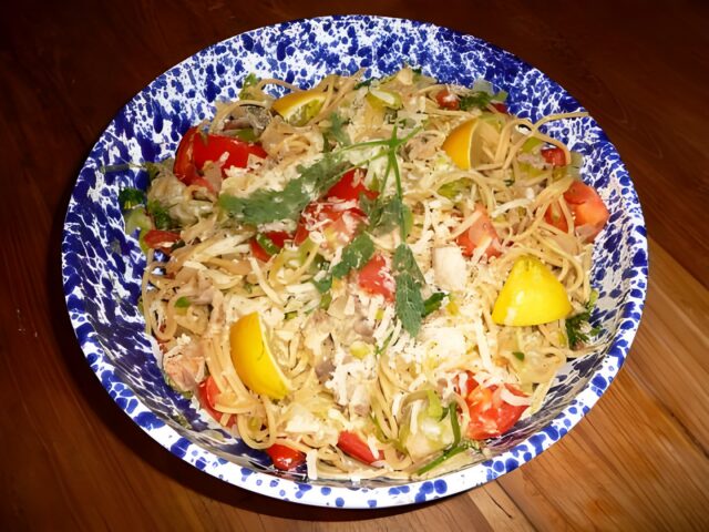 Gerookte makreel met spaghetti