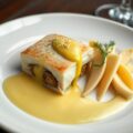 Gevulde poon met blanke botersaus en schorseneren