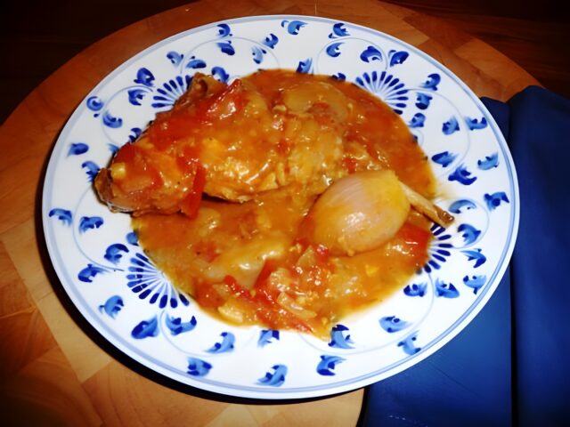 Grieks gestoofd konijn (kouneli stifado)