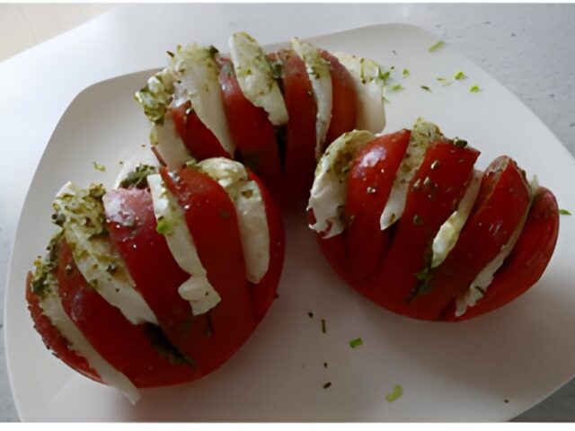 Hasselback Tomaat Caprese