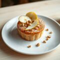 Hazelnoot minicake met peer
