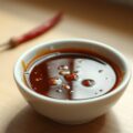 Hete ketjap saus