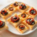 Italiaans bladerdeeghapje