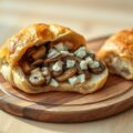 Kaasbroodje met champignons
