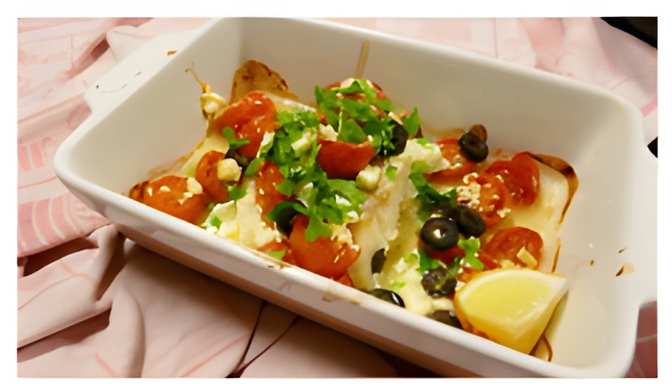 Kabeljauw uit de oven met cherrytomaatjes, feta en olijfringetjes