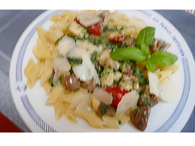 Kip CHAMPASTA.