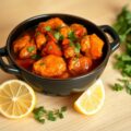 Kip in saus van rode pepers