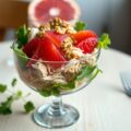 Kipcocktail met radicchio, walnoten en pompelmoes