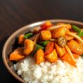 Kipreepjes met Thaise roerbakgroenten