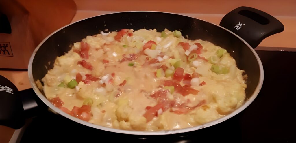 Pittige Indisch gekruide bloemkool in kokosmelk: bloemkoolcurry