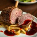 Lamsfilet in lamsgehaktjasje