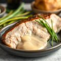 Parelhoenfilet met 2 sauzen