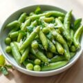 Peultjes en sugarsnaps met munt