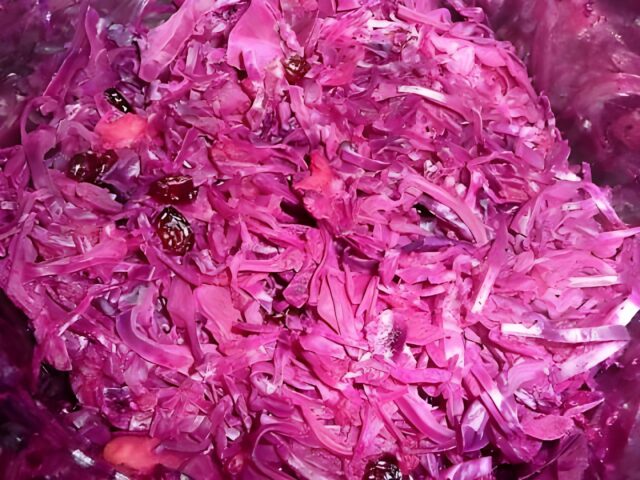 Rode kool met appel en cranberry’s