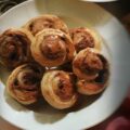 Rozijnenbroodjes van bladerdeeg