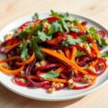 Salade van rode biet en wortel