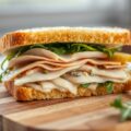 Sandwich pollo tonnato