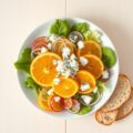 Sinaasappelsalade met blauwe kaas