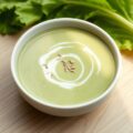 Slasoep met erwten en sesam