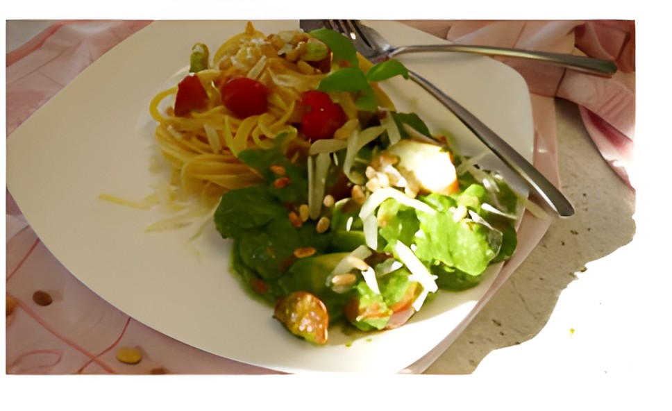 Snelle Pasta met Avocado- Spinaziesaus van mijn schoonzoon……
