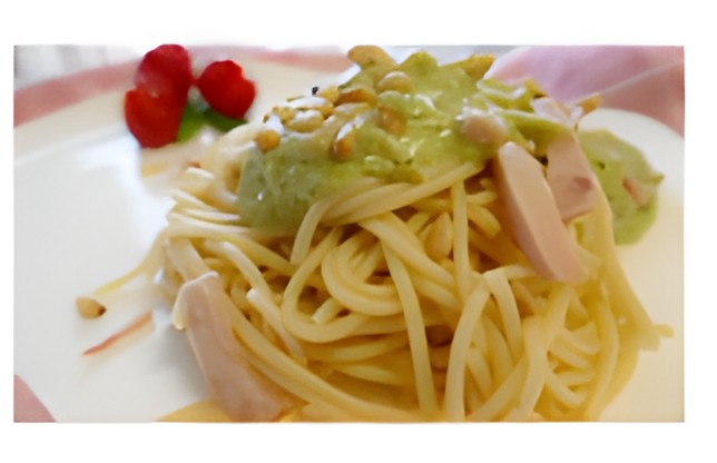 Spaghetti met broccoli-boursinsaus van mijn dochter