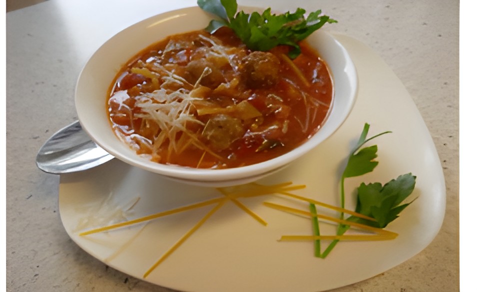 Stevige Spaghetti-maaltijd-soep met balletjes….