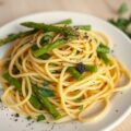 Tagliolini met groene asperges