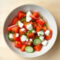 Tomaten- komkommersalade (Domates Salatasi)